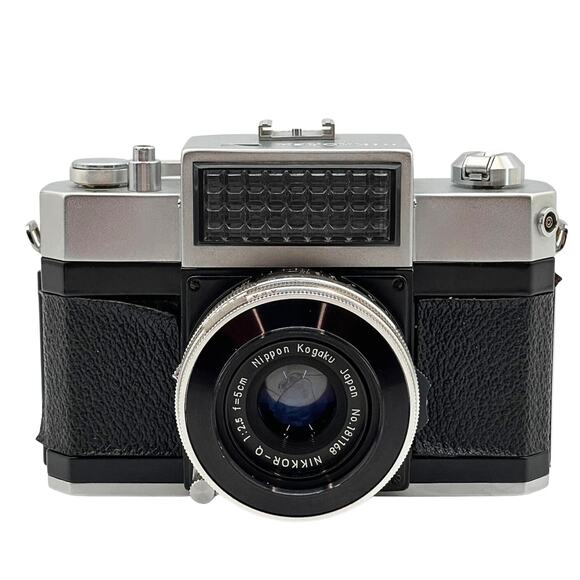 Nikkorex 35 Leaf Shutter SLR Film Camera w/ Nikkor-Q 50mm f/2.5 Lens – VTG Japan